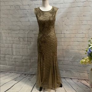 ❤️HOST PICK❤️ Pisarro Nights Bead Detail Gown-6P
